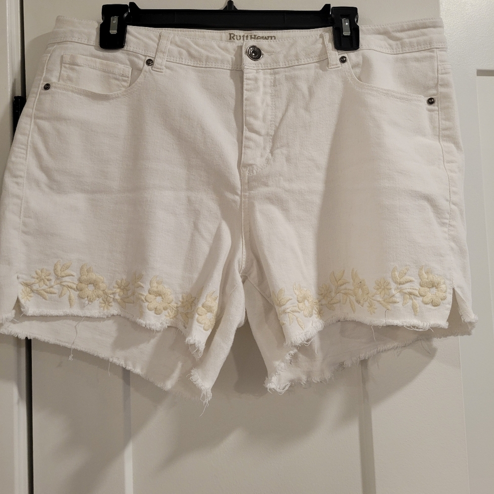 Ruff Hewn Women's Cream Embroidered Jean Shorts